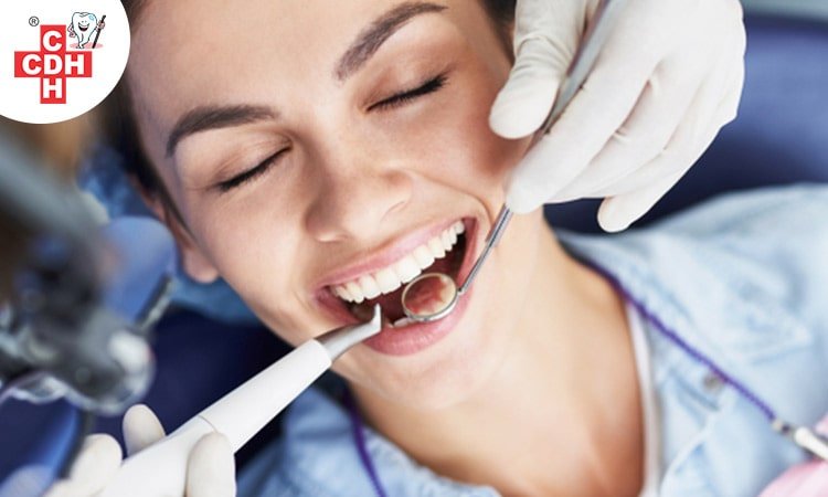 What a dental cleaning treatment involves